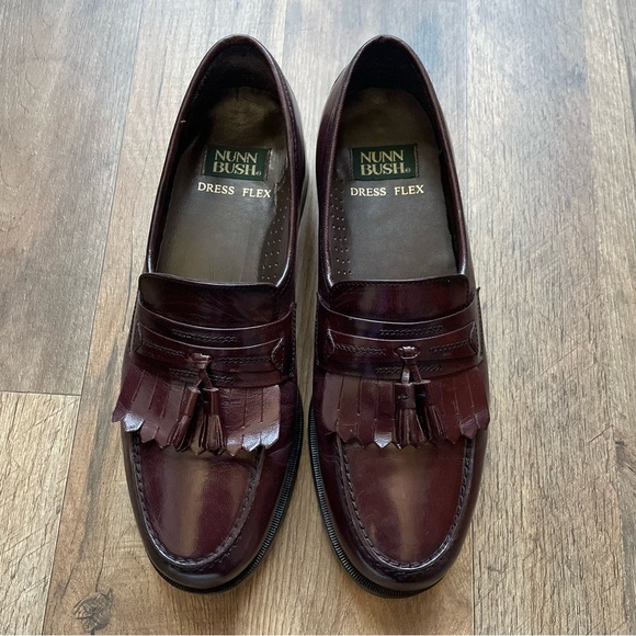 Nunn Bush Dress Flex Mens Brown Leather Tassel Dress
Loafers Shoe 9M main image 6